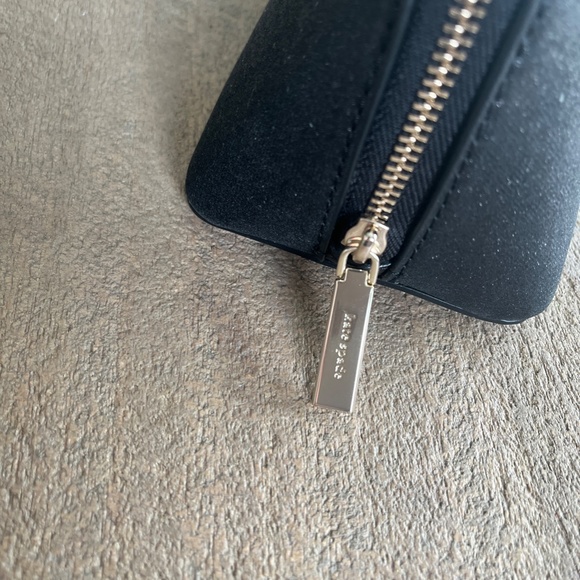 NWT kate spade Black Glitter Shimmy Small Cosmetics Bag NWT - Picture 5 of 11